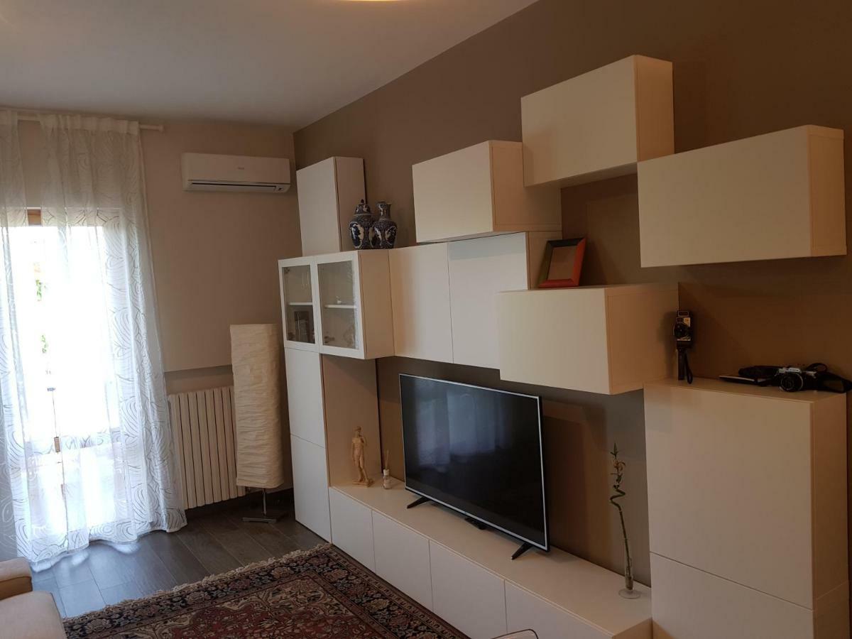 Cooking And Dreaming Apartment Бари Екстериор снимка